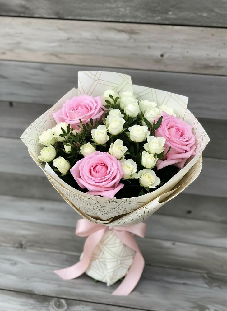 Букет цветов из: Розы в Щучьем Воронежской области