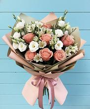 Букет цветов из:  Розы, Альстромерии и Лизиантусы в Щучьем Воронежской области