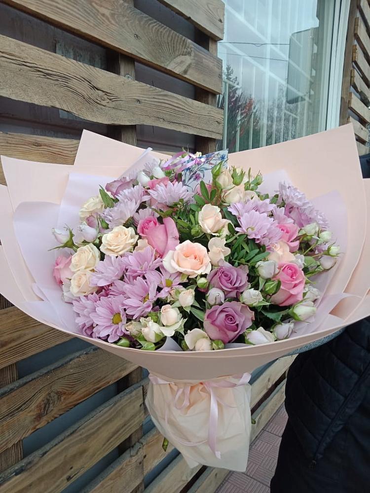 Букет цветов из: Розы и Хризантемы в Щучьем Воронежской области