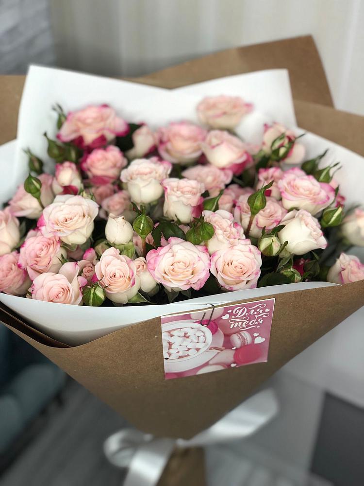 Букет цветов из: Розы в Щучьем Воронежской области