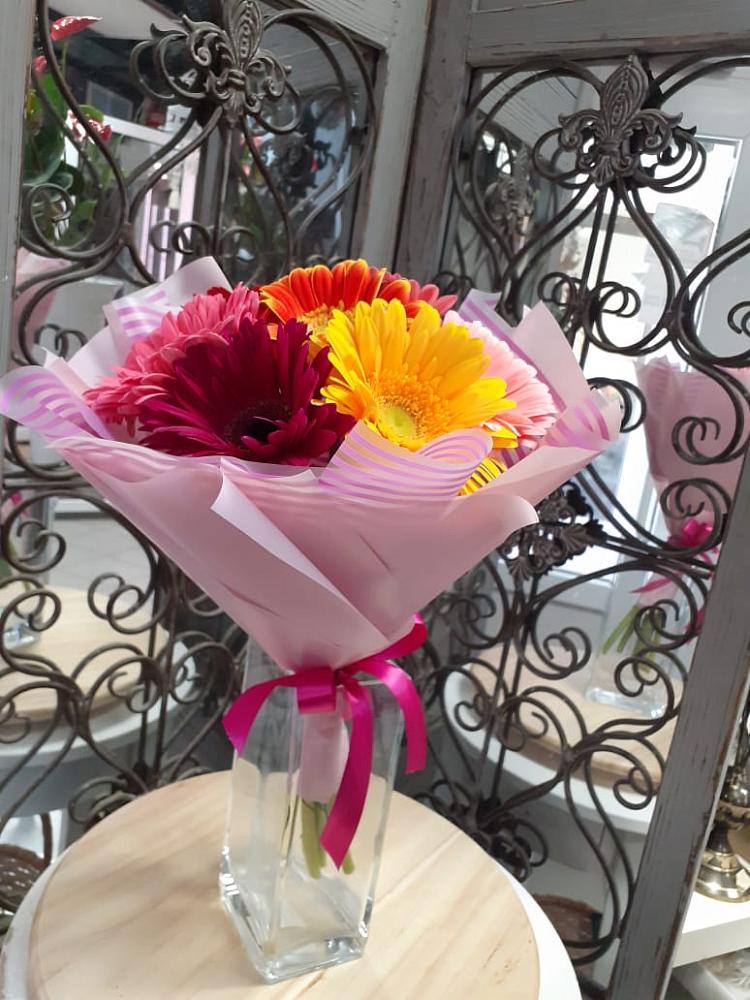 Букет цветов из: Герберы в Щучьем Воронежской области