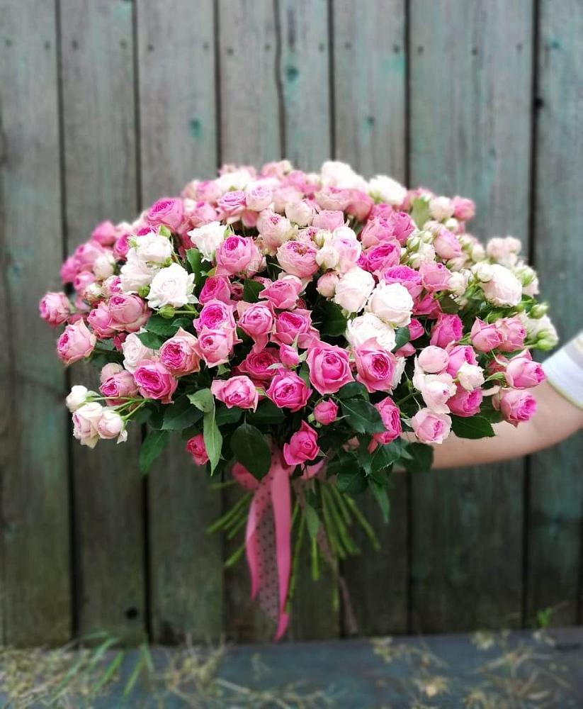 Букет Розовые кустовые розы Натали и Лав Лидия в Щучьем Воронежской области