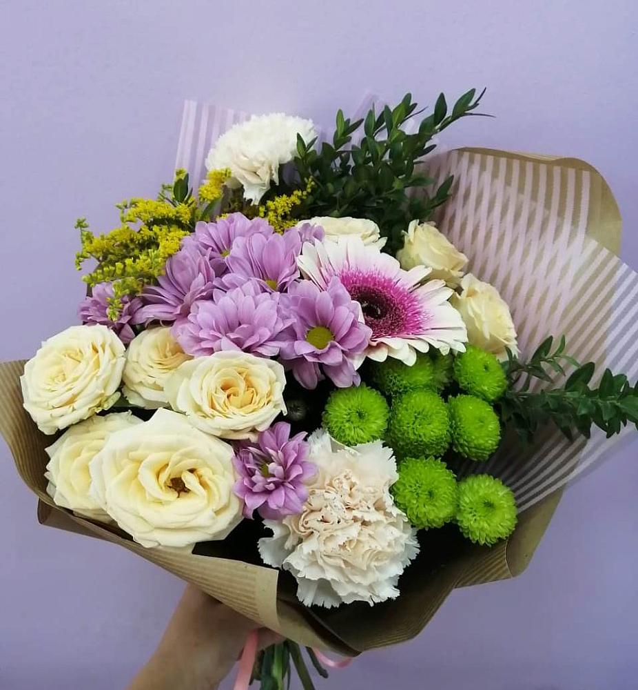 Букет цветов из: Хризантемы, Розы, Гвоздики и Герберы в Щучьем Воронежской области