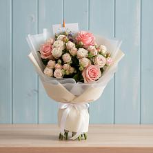 Букет цветов из:  Розы в Щучьем Воронежской области